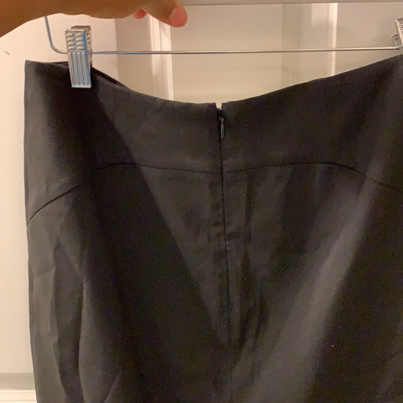 Banana Republic skirt - Picture 6 of 8